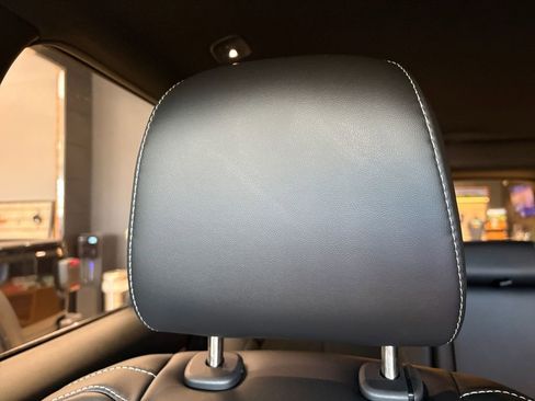 New 2026 Jeep Grand Cherokee Altitude image 14