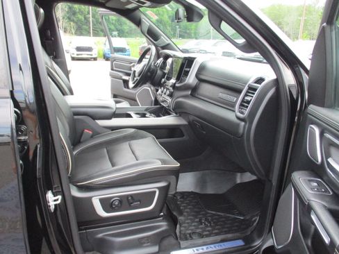 Used 2020 RAM 1500 Laramie AWD/4WD image 16
