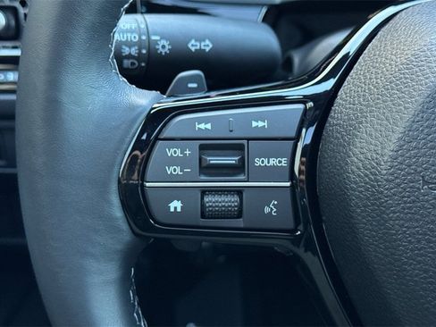 Certified 2025 Honda Civic Sport image 27