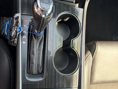 Used 2019 Chevrolet Impala LT FWD image 17