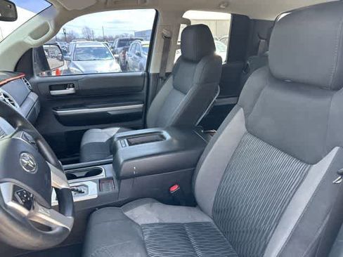 Used 2014 Toyota Tundra SR5 w/ SR5 Upgrade Package image 4