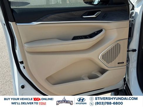 Used 2022 Jeep Grand Cherokee Limited RWD image 27