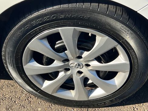 Used 2023 Toyota Corolla LE FWD image 15