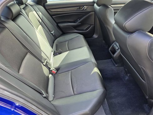 Used 2022 Honda Accord Sport image 28