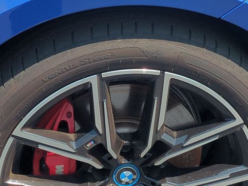 Used 2023 BMW i4 eDrive40 w/ M Sport Package RWD image 12