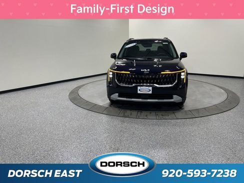 New 2026 Kia Carnival EX image 2