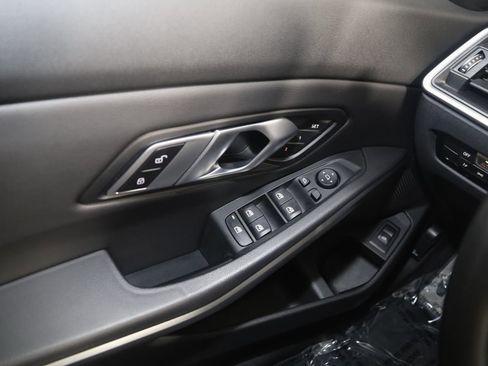 Used 2022 BMW M340i xDrive image 34