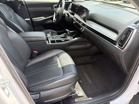 Used 2024 Kia Sorento S AWD/4WD image 24