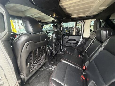 Used 2020 Jeep Wrangler Unlimited Rubicon AWD/4WD image 23