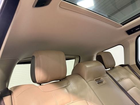 Used 2019 Land Rover Range Rover Supercharged AWD/4WD image 15
