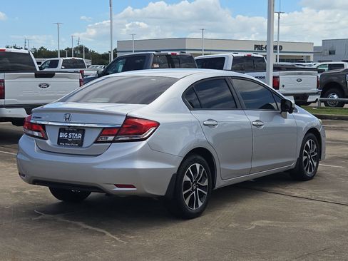 Used 2015 Honda Civic EX image 3