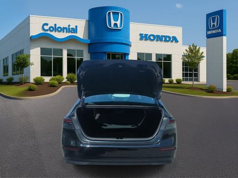 Used 2023 Honda Accord SE image 37