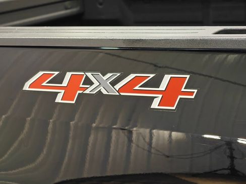 Used 2019 Chevrolet Colorado LT w/ Colorado RST Special Edition AWD/4WD image 48