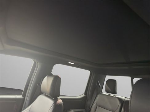 Used 2025 Ford F150 XLT w/ Equipment Group 303A High image 26