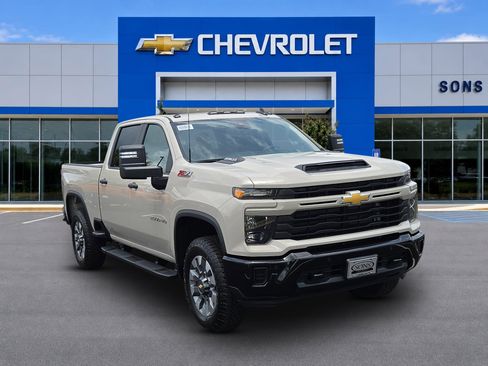 New 2026 Chevrolet Silverado 2500 Custom w/ Custom Value Package AWD/4WD image 3