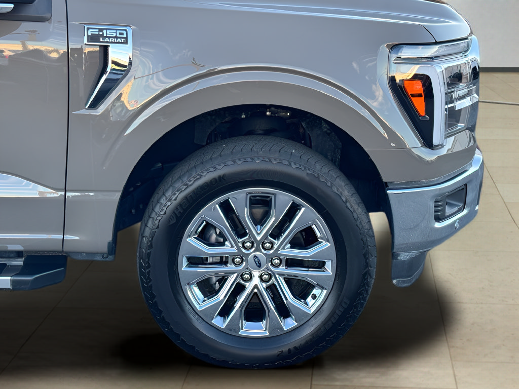 Used 2025 Ford F150 Lariat w/ Equipment Group 501A Mid AWD/4WD image 45