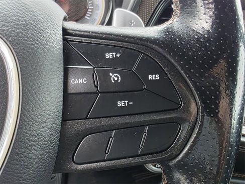 Used 2020 Dodge Challenger GT image 32