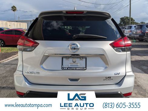 Used 2019 Nissan Rogue S image 5