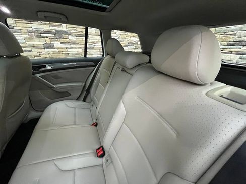 Used 2019 Volkswagen Golf Alltrack SE AWD/4WD image 59
