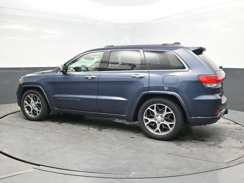 Used 2020 Jeep Grand Cherokee Overland AWD/4WD image 4