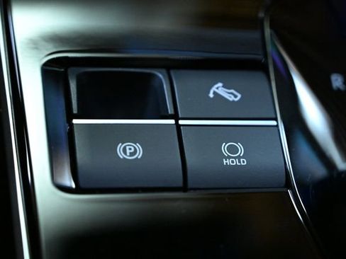 Used 2025 Subaru Solterra Premium w/ Premium Package image 28