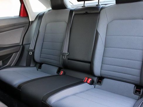 New 2026 Volkswagen Jetta SE FWD image 21