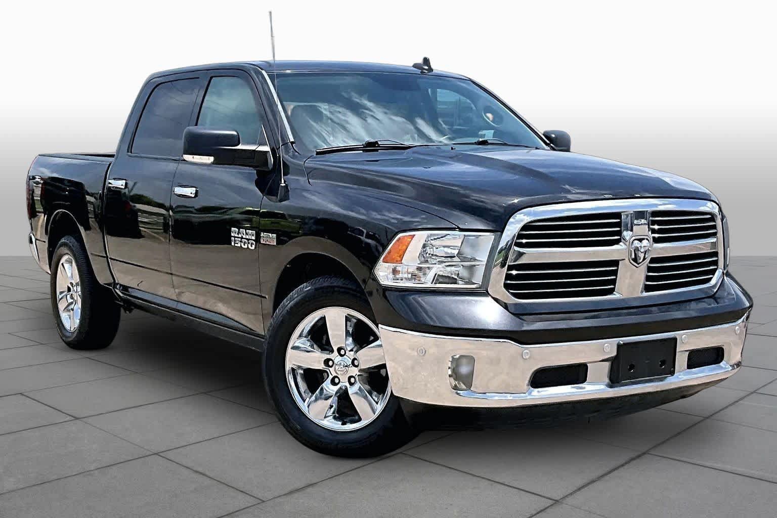 Used 2016 RAM 1500 Lone Star RWD image 3