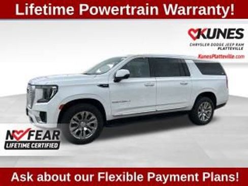 Used 2023 GMC Yukon XL Denali image 8