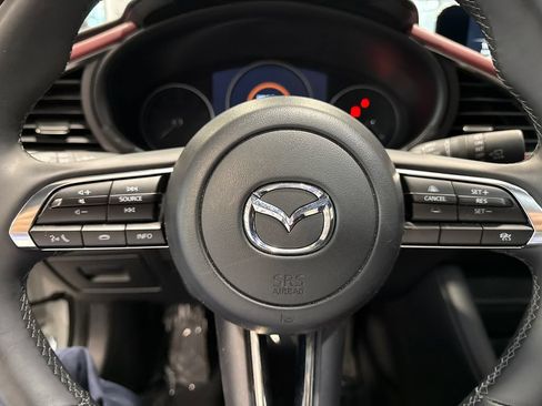 Certified 2026 MAZDA MAZDA3 2.5 S Hatchback w/ Premium Pkg FWD image 19