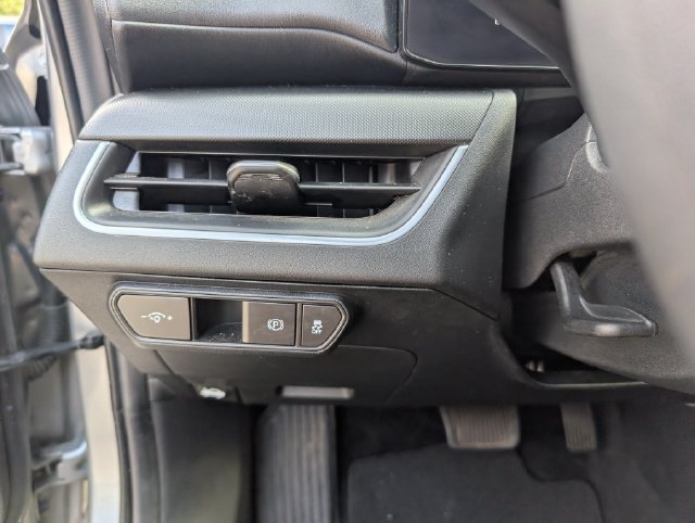 Used 2025 Kia K4 FWD image 20