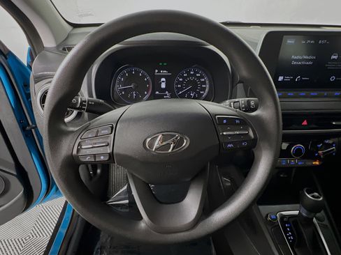 Used 2022 Hyundai Kona SEL image 18