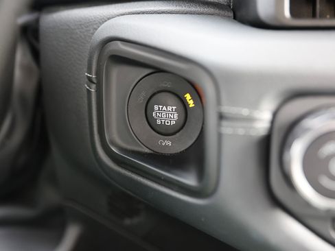 Used 2024 Jeep Wrangler Unlimited Rubicon 4xe AWD/4WD image 36