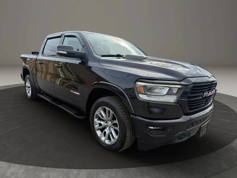 Used 2021 RAM 1500 Laramie w/ Sport Appearance Package AWD/4WD image 3