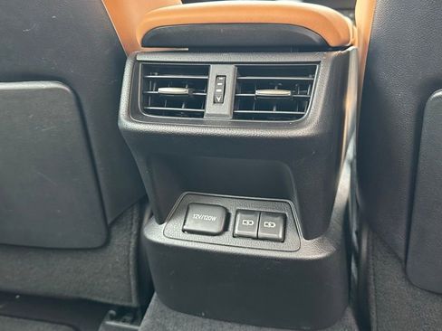 Used 2024 Lexus ES 350 w/ Premium Package image 27