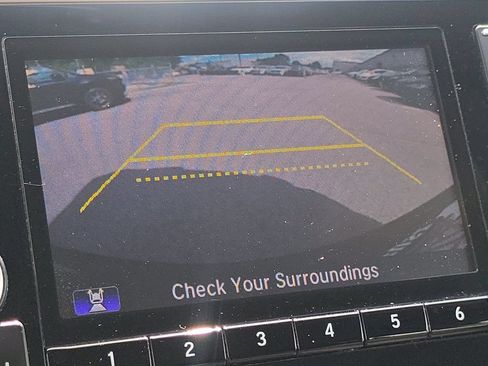 Used 2018 Honda CR-V LX image 25