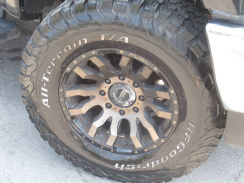 Used 2019 Ford F250 XLT w/ XLT Value Package AWD/4WD image 4