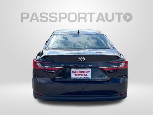 Used 2025 Toyota Camry LE FWD image 7