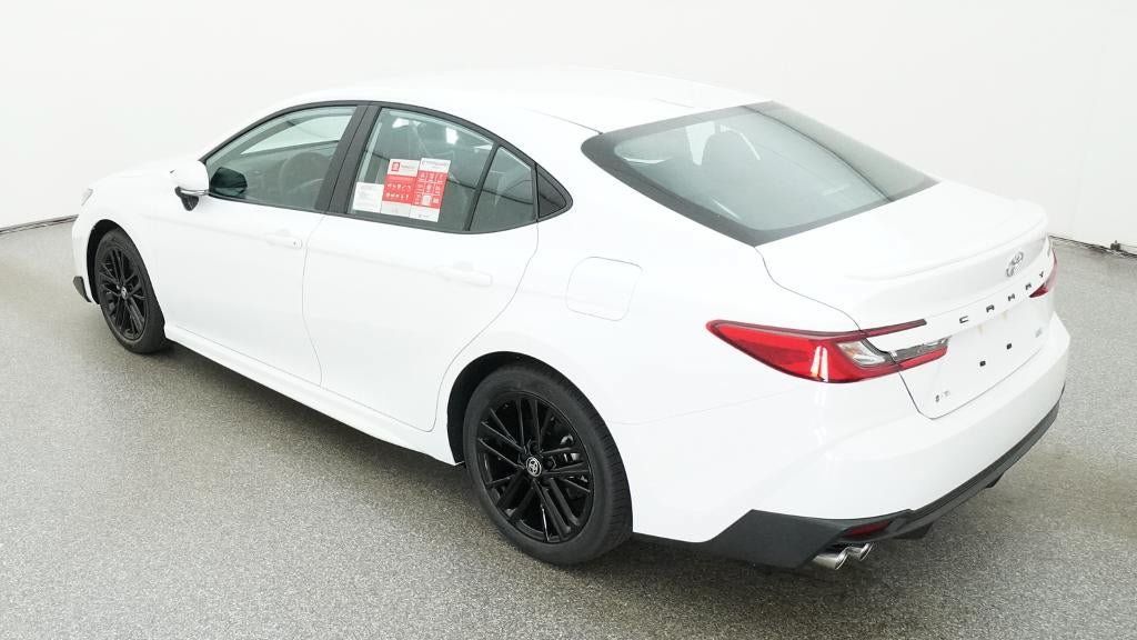 New 2026 Toyota Camry SE FWD image 5