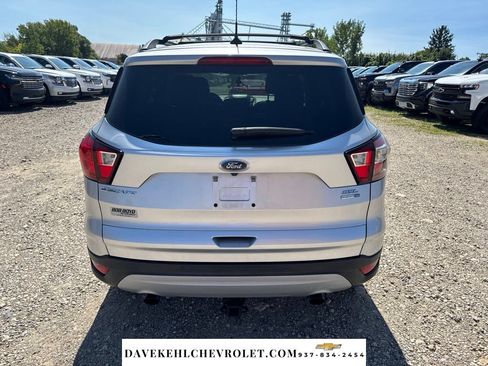 Used 2019 Ford Escape SEL AWD/4WD image 5