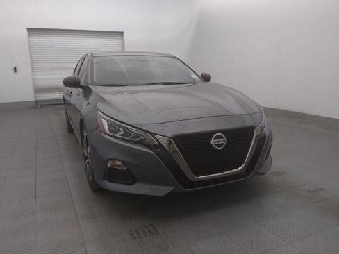 Used 2021 Nissan Altima 2.5 SR w/ SR Premium Package FWD image 14