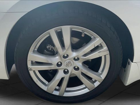 Used 2014 Nissan Altima 3.5 SL w/ Technology Package FWD image 10