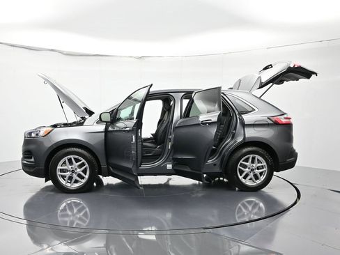 Used 2024 Ford Edge SEL image 57