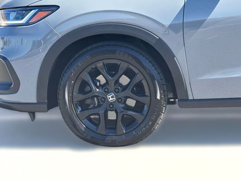 Used 2024 Honda HR-V Sport image 11