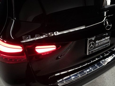 New 2026 Mercedes-Benz GLA 250 image 29