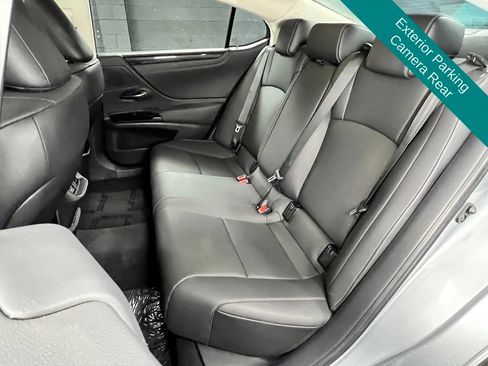 Used 2024 Lexus ES 350 w/ Accessory Package (Z1) FWD image 13