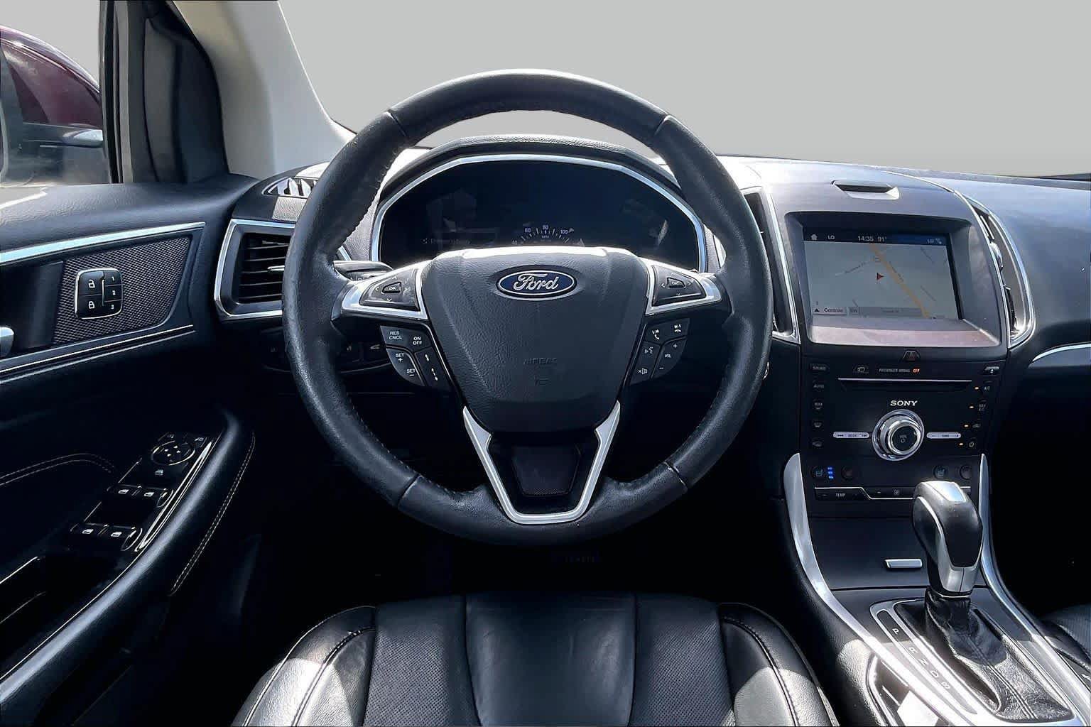 Used 2018 Ford Edge Titanium w/ Equipment Group 302A FWD image 6
