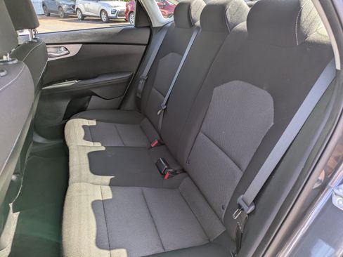 Certified 2023 Kia Forte LXS w/ LXS Technology Package FWD image 10