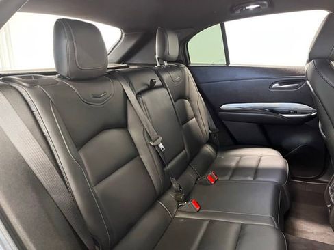 Used 2024 Cadillac XT4 Premium Luxury FWD image 13