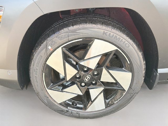 New 2026 Hyundai Kona Limited FWD image 32