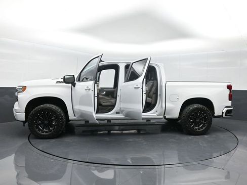 Used 2024 Chevrolet Silverado 1500 RST w/ Convenience Package II image 28